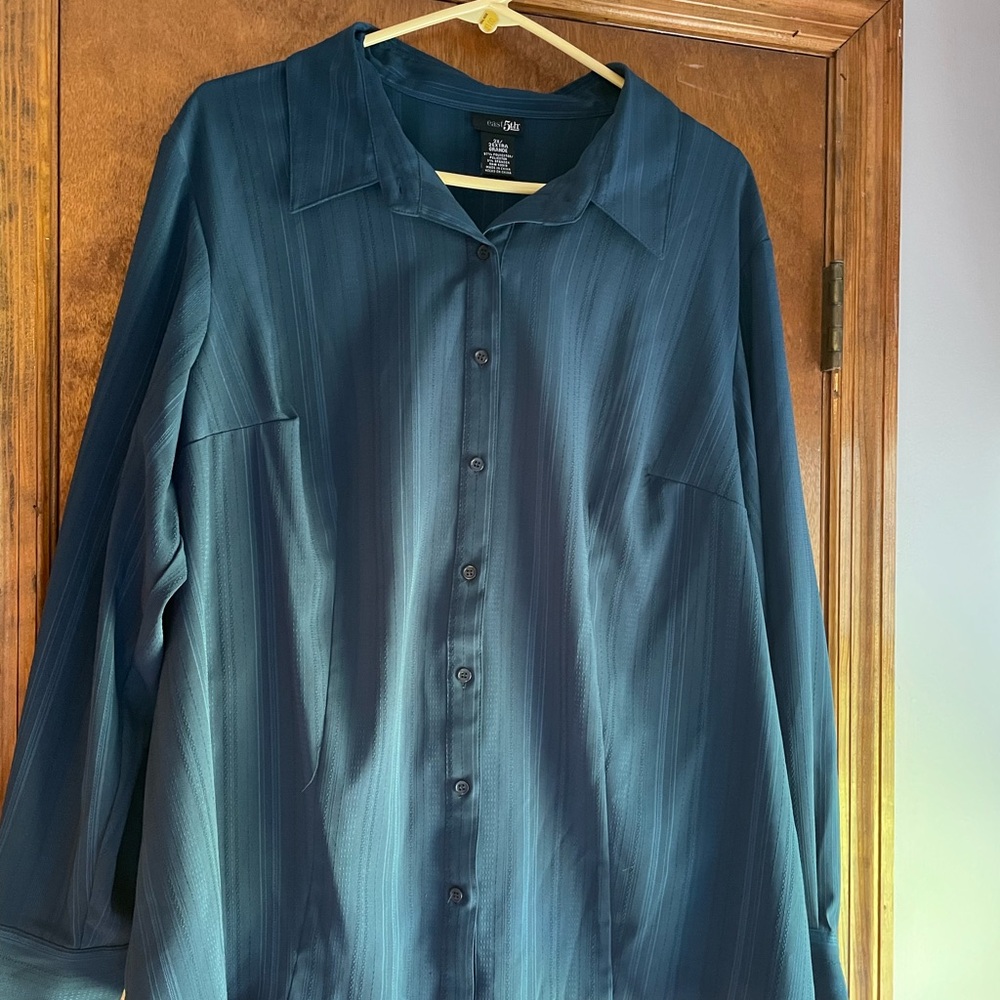 East 5th Teal long sleeve blouse
